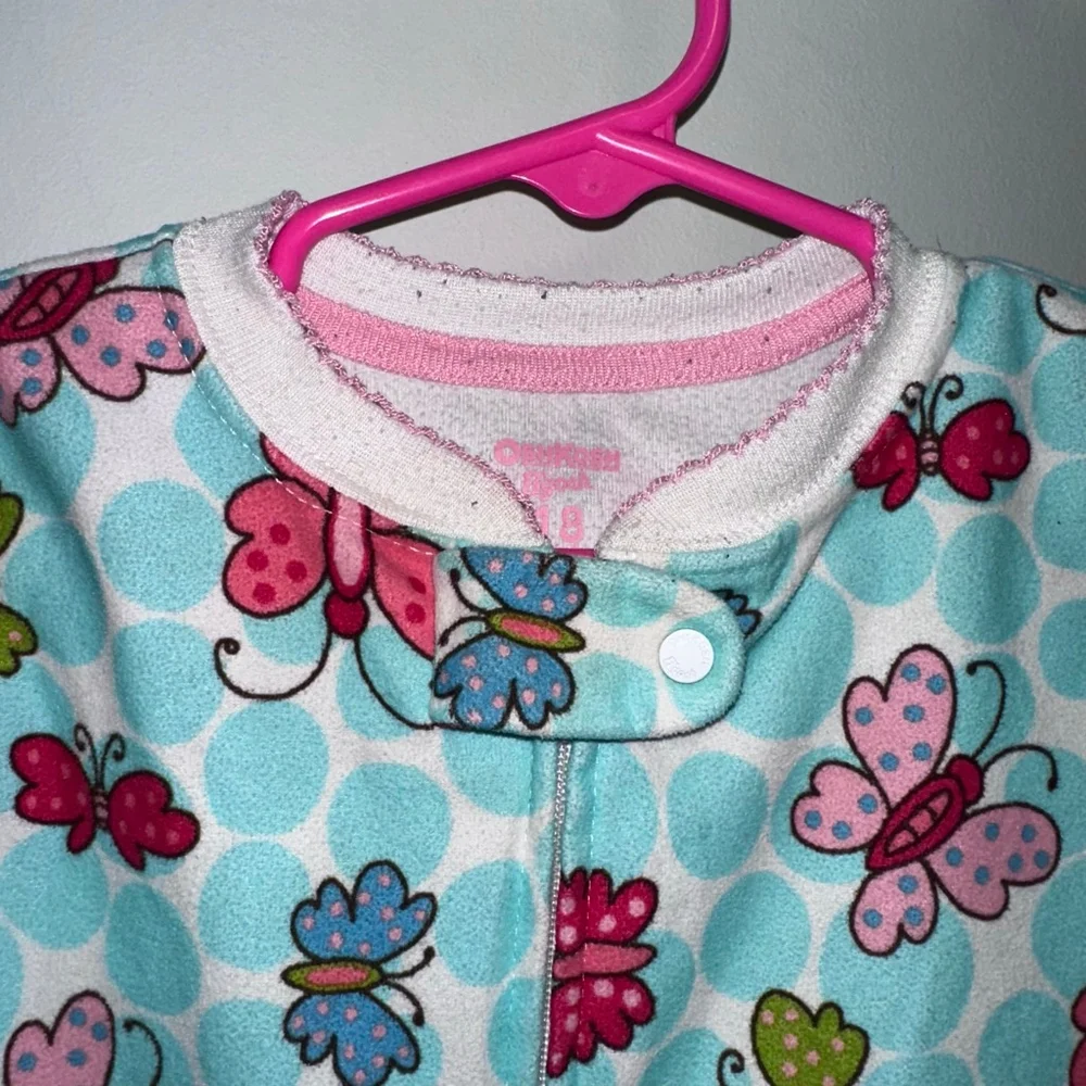 Baby Girl OshKosh Carter's Pajama Sleepers Set 0-9M 18M lot of 2 stains pilling